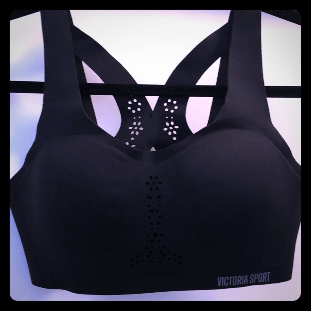 Victoria Sport Bra